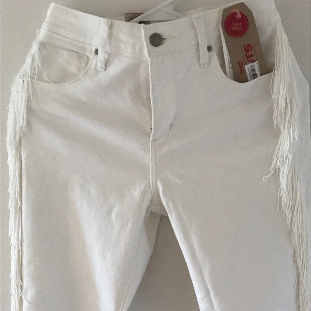 Levi's fringe white jeans